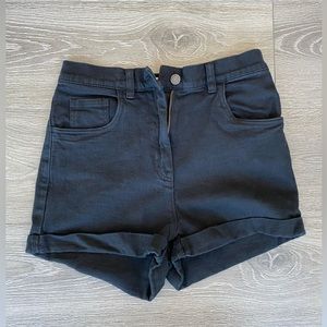 Aritzia Wilfred Free high waisted black denim shorts